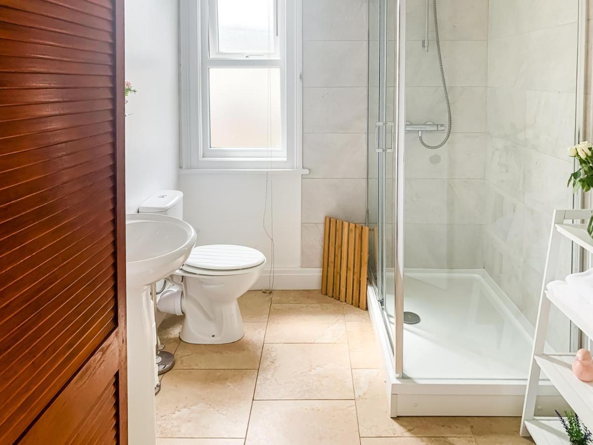 Waverley Lodge - Quaint Victorian Home With Free Parking Йорк Екстер'єр фото