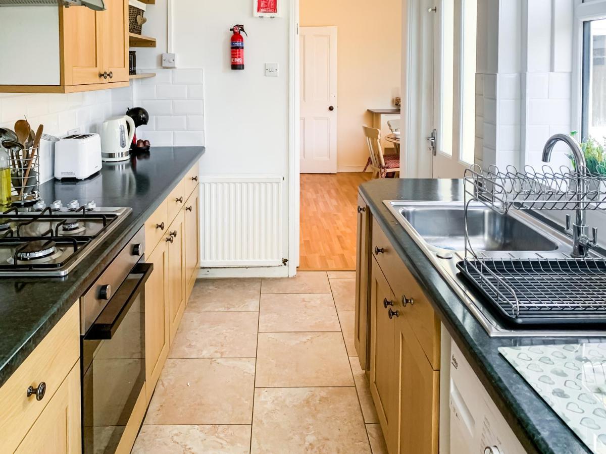 Waverley Lodge - Quaint Victorian Home With Free Parking Йорк Екстер'єр фото