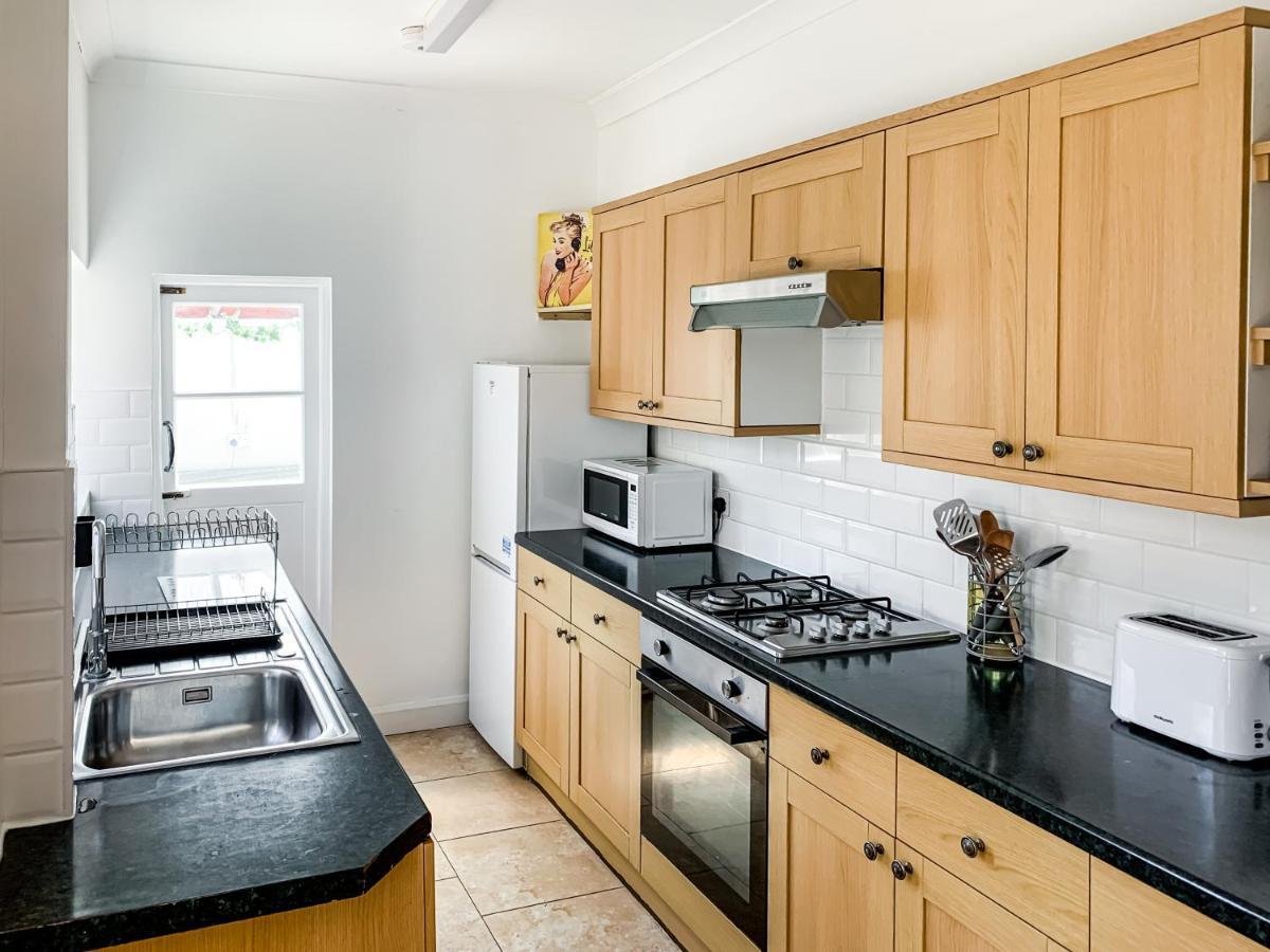 Waverley Lodge - Quaint Victorian Home With Free Parking Йорк Екстер'єр фото