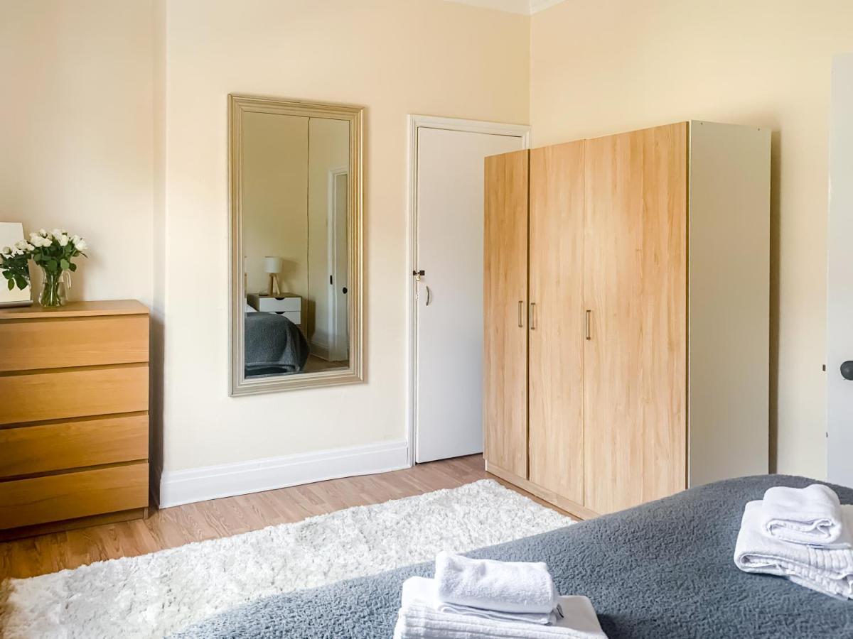 Waverley Lodge - Quaint Victorian Home With Free Parking Йорк Екстер'єр фото